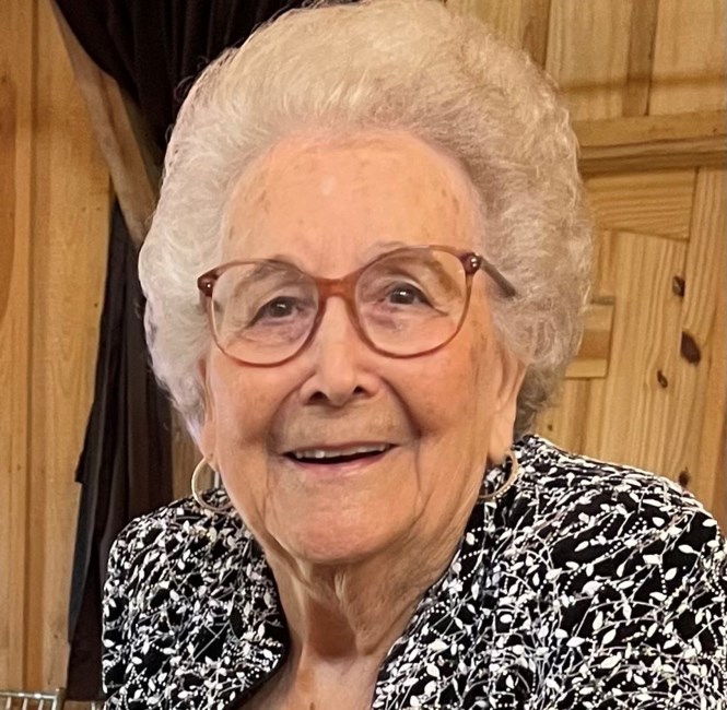 Obituary of Naomi Douglas Story