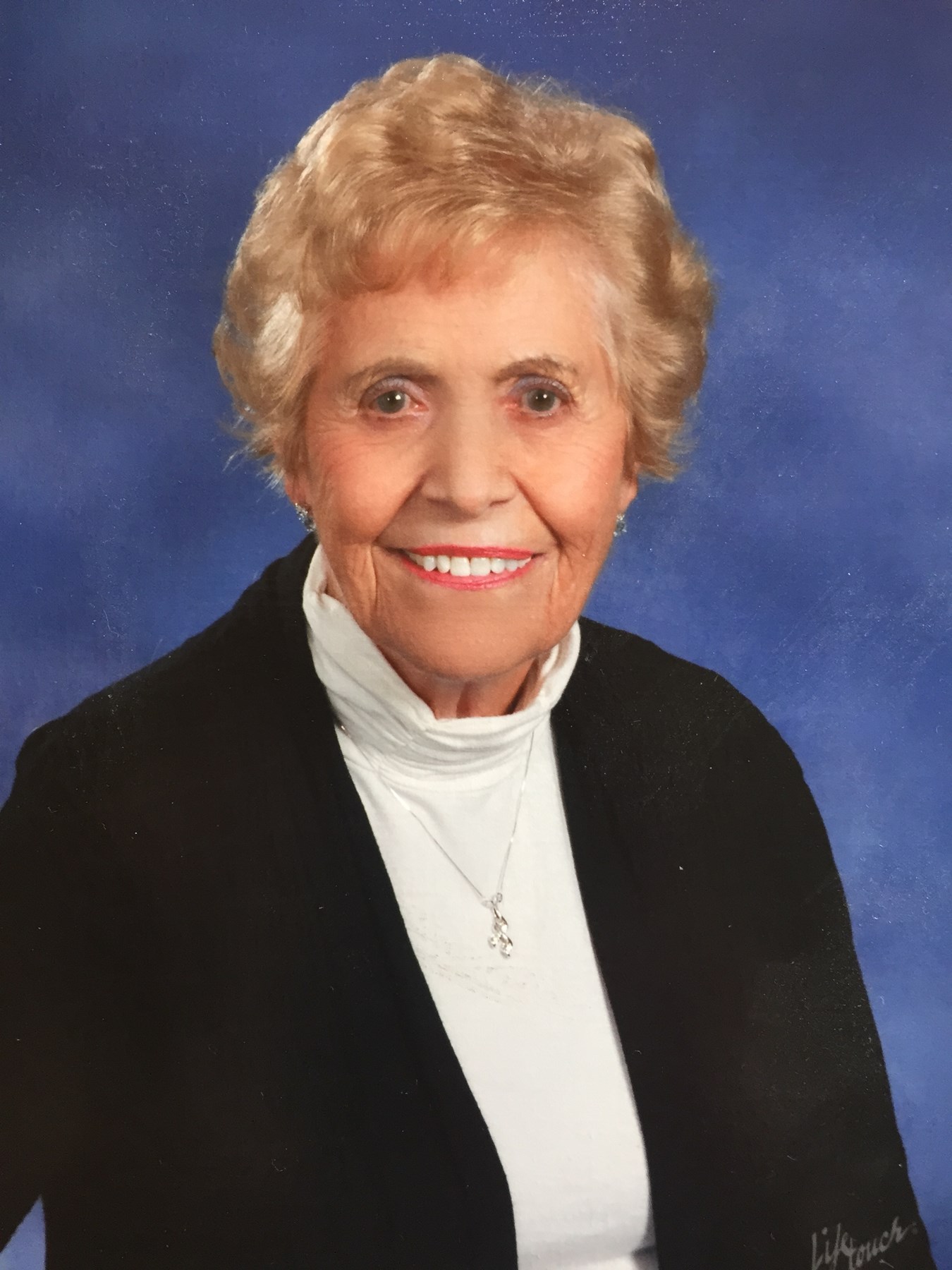Obituary of Edith L. Lowe