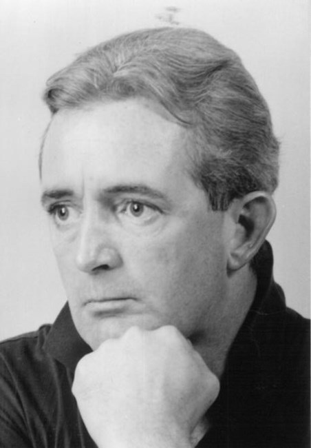 Obituary of IAN CAIRNCROSS fortiter et recte