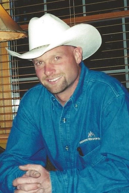 Obituary of Daniel H VanKampen