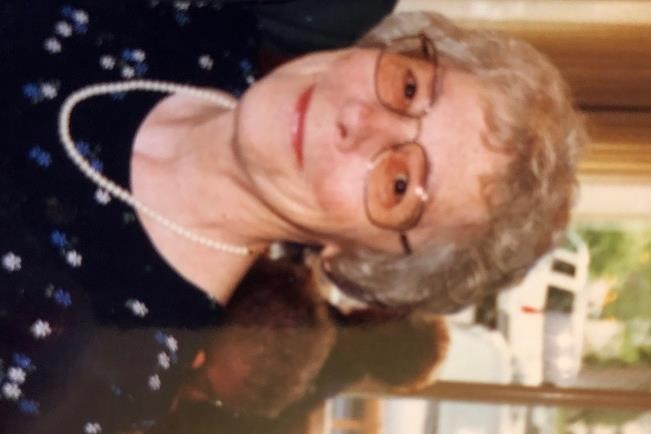 Avis de décès de Pauline C. Kennedy