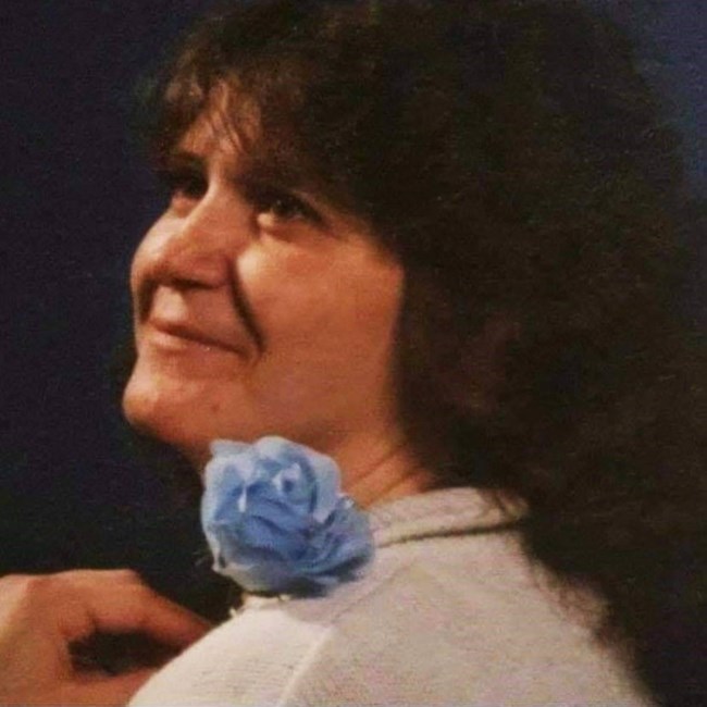 Obituario de Karen Jo VanderZand