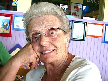 Obituary of Simone V. Smith