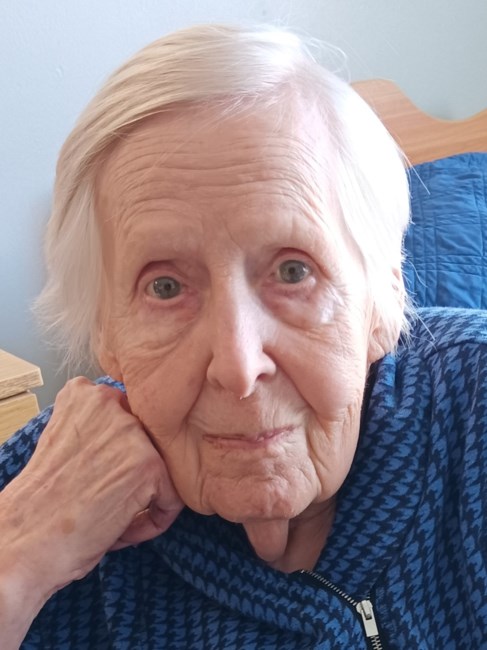 Obituary of Elaine Ladygo