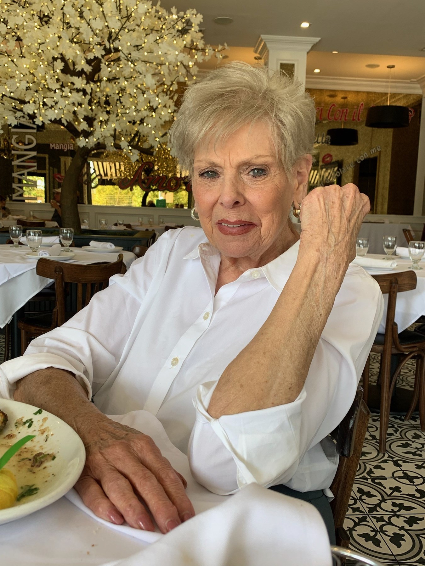 Obituary of Louise Nader