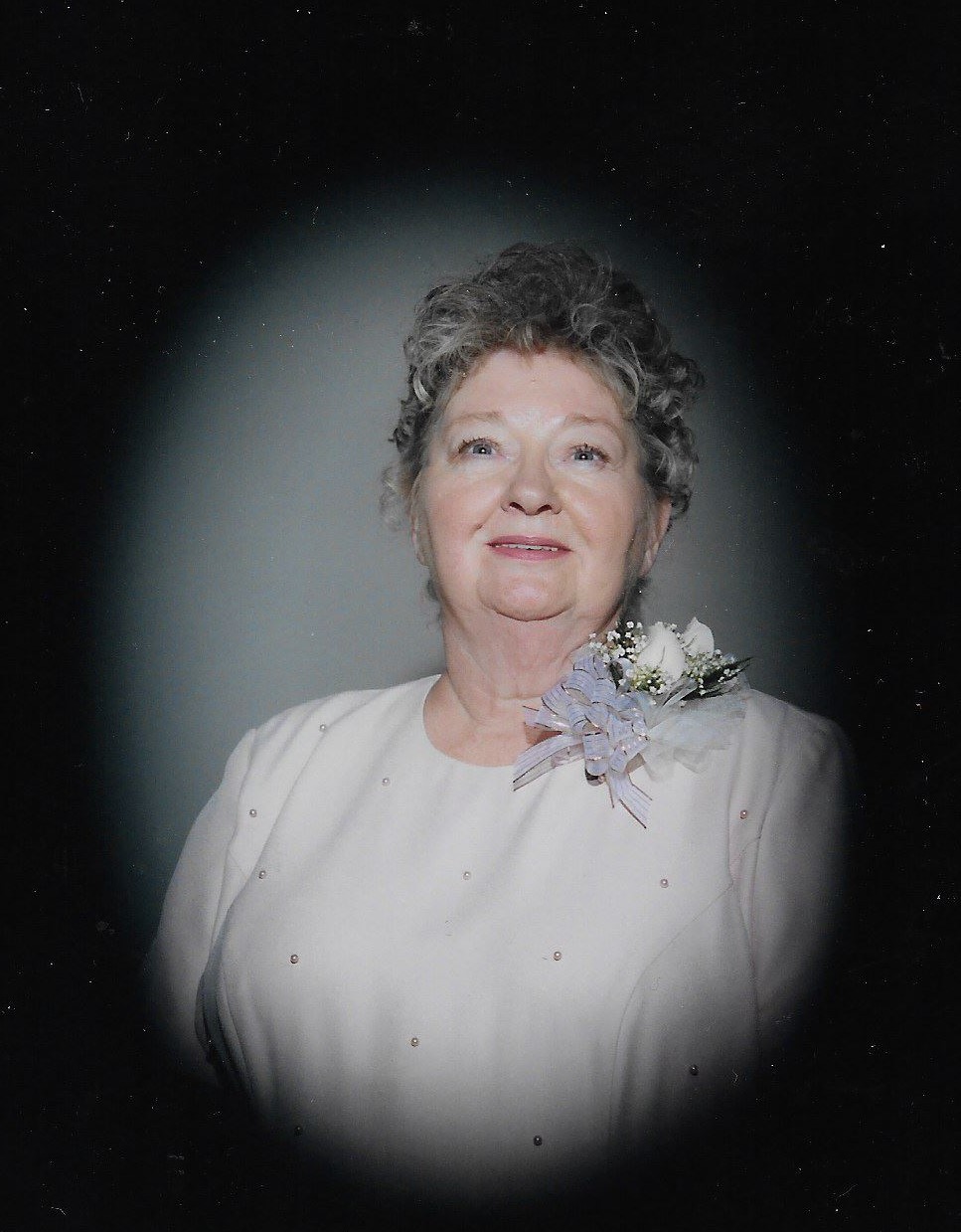Obituario de Elizabeth Marie (Howell) Wilcox