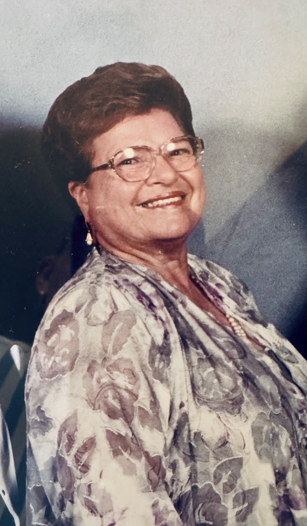 Obituary of Aurelia Barros