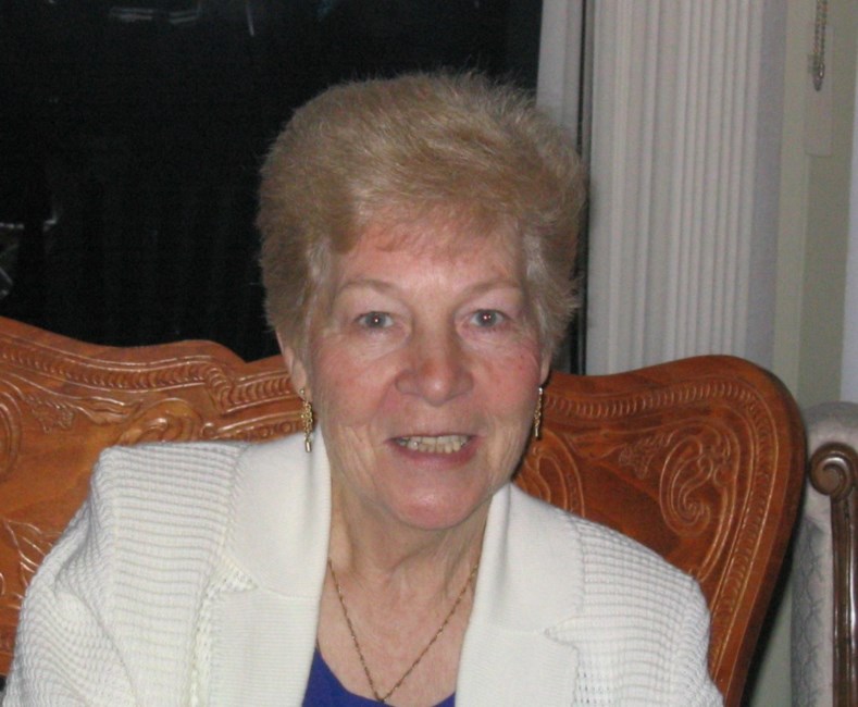 Obituary of Jean "(Eugenia)" Van Loo