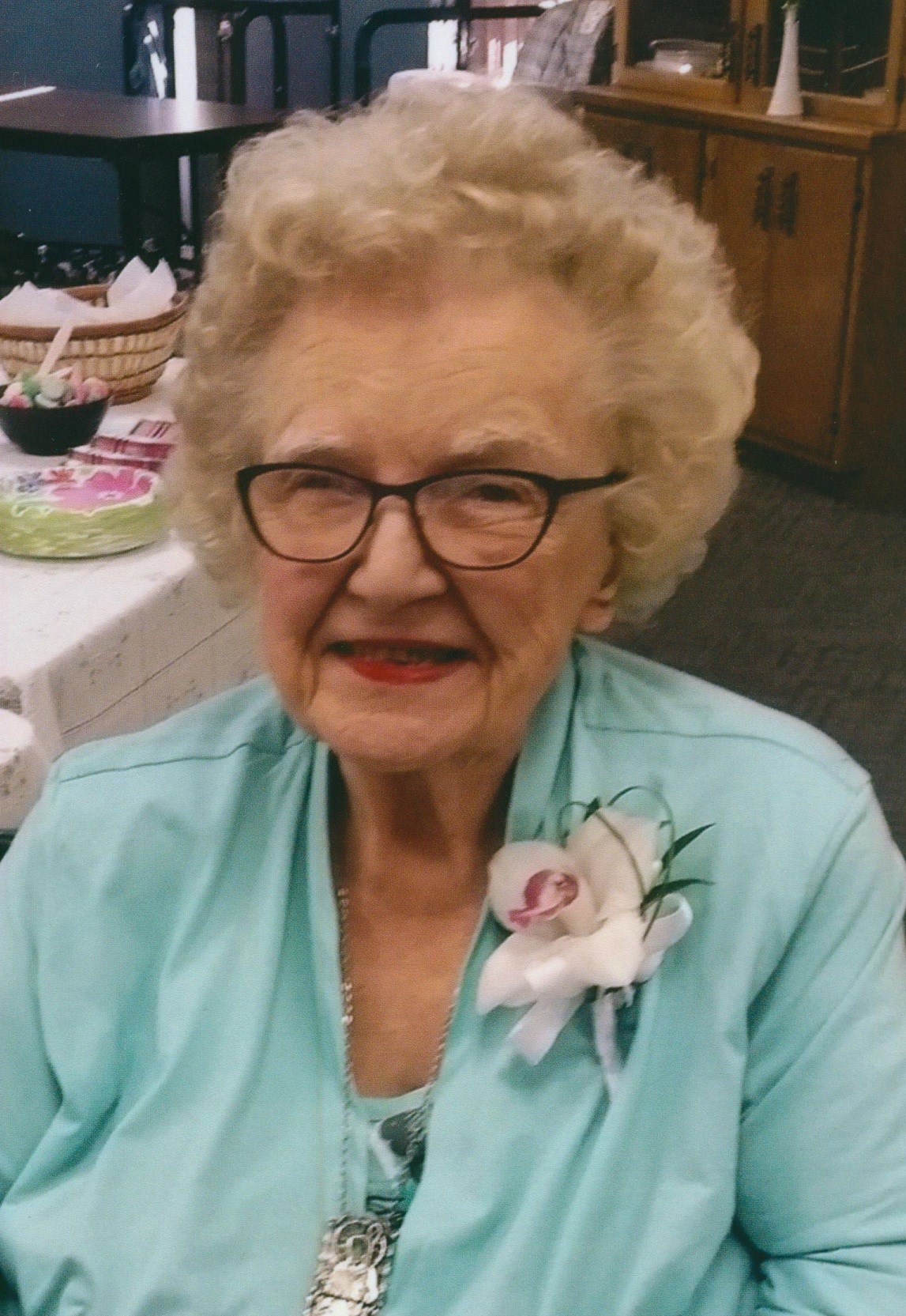 Obituary of Ruth T. Diehl