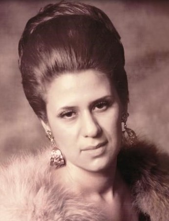 Obituary of Velia Porras