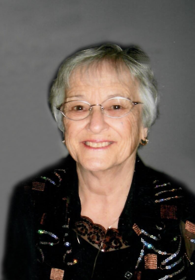 Obituary of Dorothy Constance Crawford