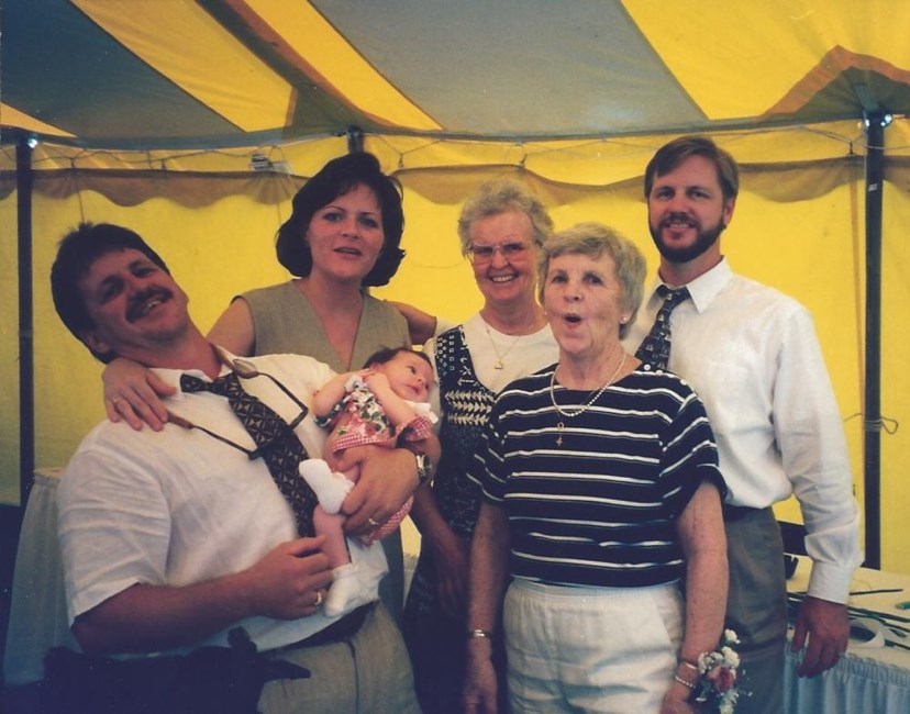 Obituary of Kathleen "Honey" Brennan