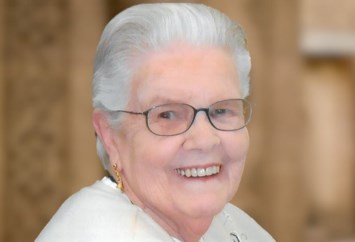 Obituary of Lawrene Elizabeth Arsenault (nee McDonald)