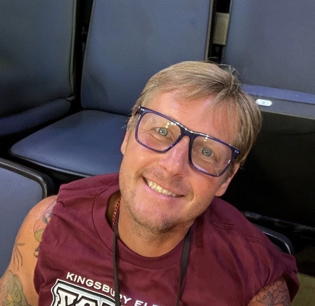 Obituary of Jeremy Lloyd Parayos