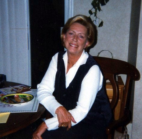 Obituary of Suzanne Mokrynski