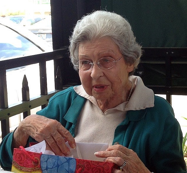 Obituary of Gladys Huffman Roy