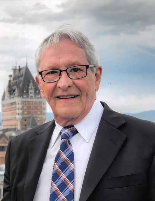 Obituario de M. Robert Vaillancourt