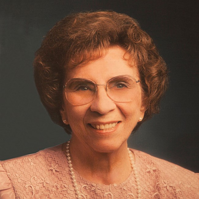 Obituario de Irmgard Ruth Gottschalk Mueller