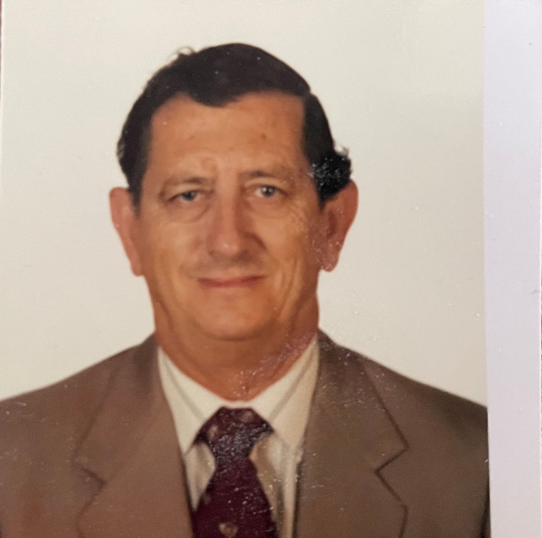 Obituary of Luis Roman Vazquez