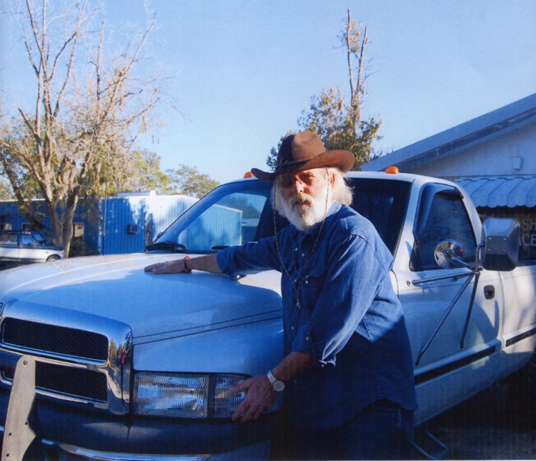 Obituary of Darrell Lee Hoover