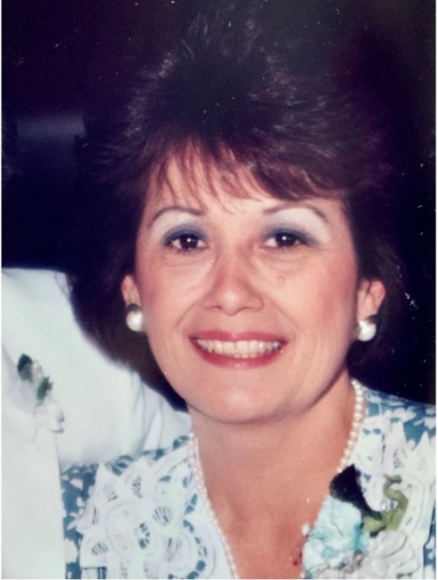 Obituary of Gloria Lastra Gonzales