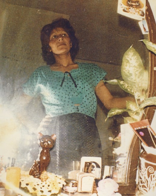 Obituary of Elvia E. Samayoa