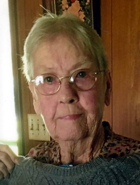 Obituary of Gwendolyn "Dolly" Irene Gray