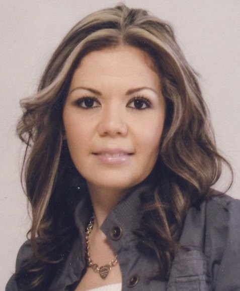 Obituary of Yesenia Perez Angeles