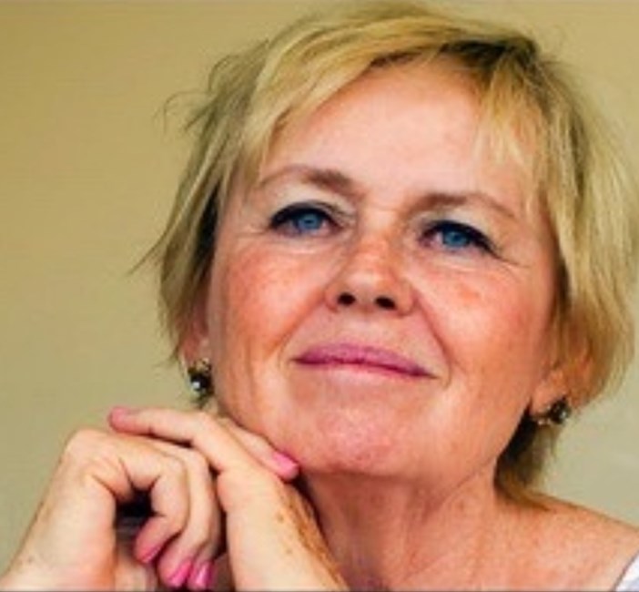 Obituary of Julia Zollman Wickes