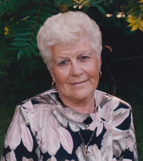 Obituario de Joan Therese Jackson