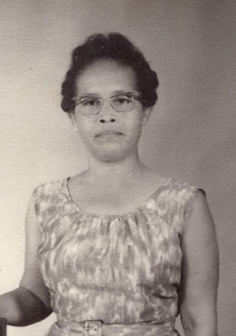 Obituary of Isedria Deleon