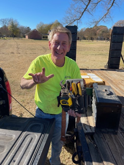Obituary of Adam Lee Currey