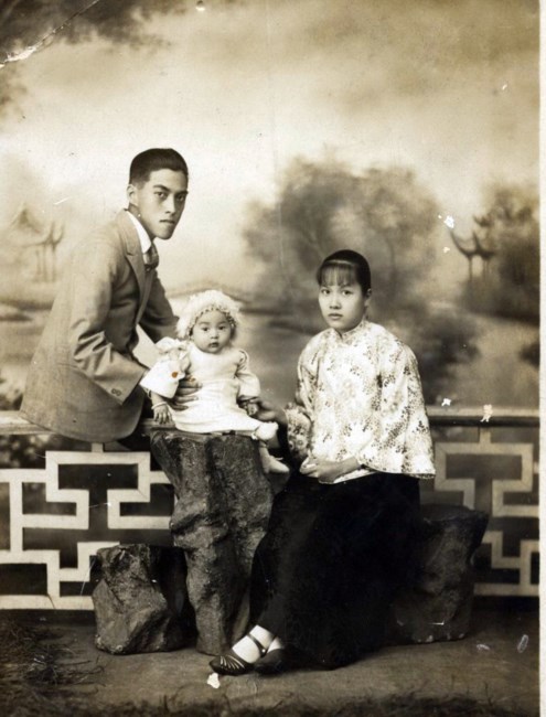 Obituary of Ms. Woon Kwan Cheng