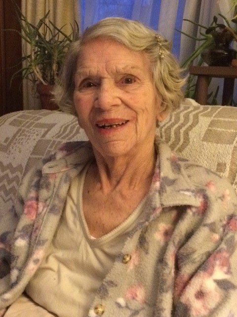Obituary of Wanda Marie (Uhlman) Arnold