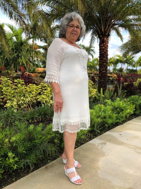 Obituary of Estrella Medina Lopez