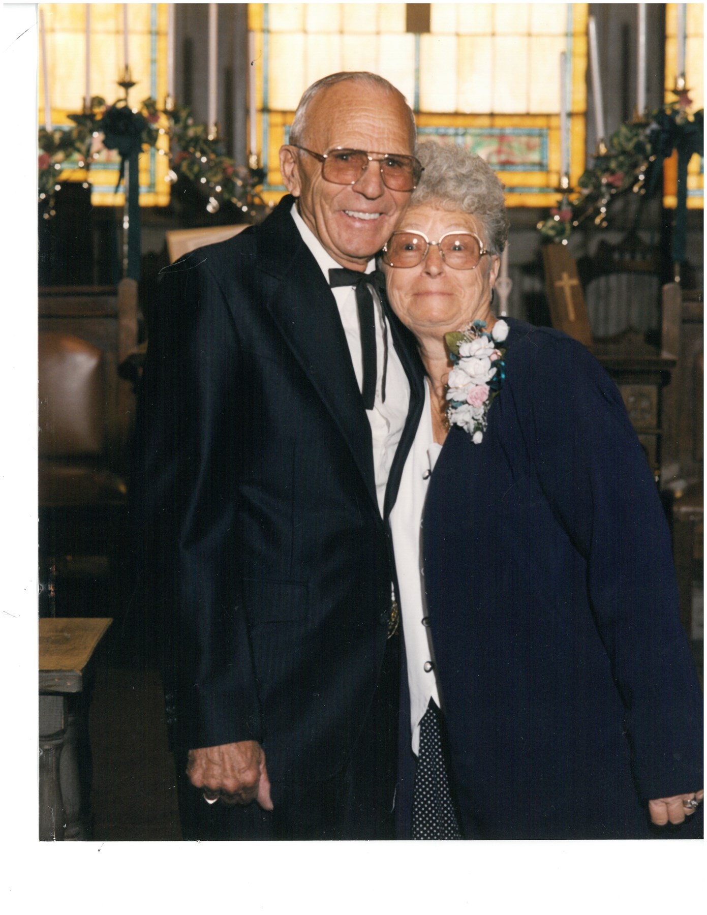 Obituary of Robert E. Howell