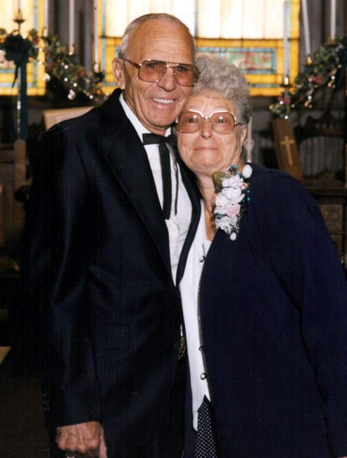 Obituary of Robert E. Howell