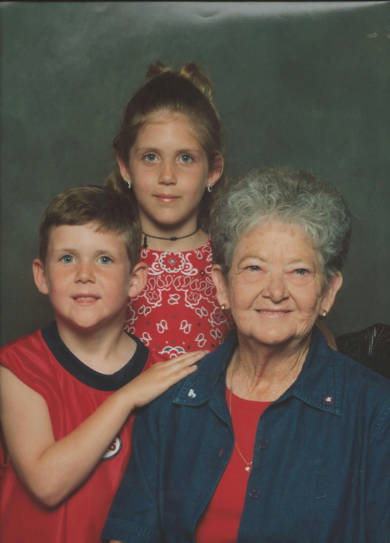 Obituary of Emmette Estay