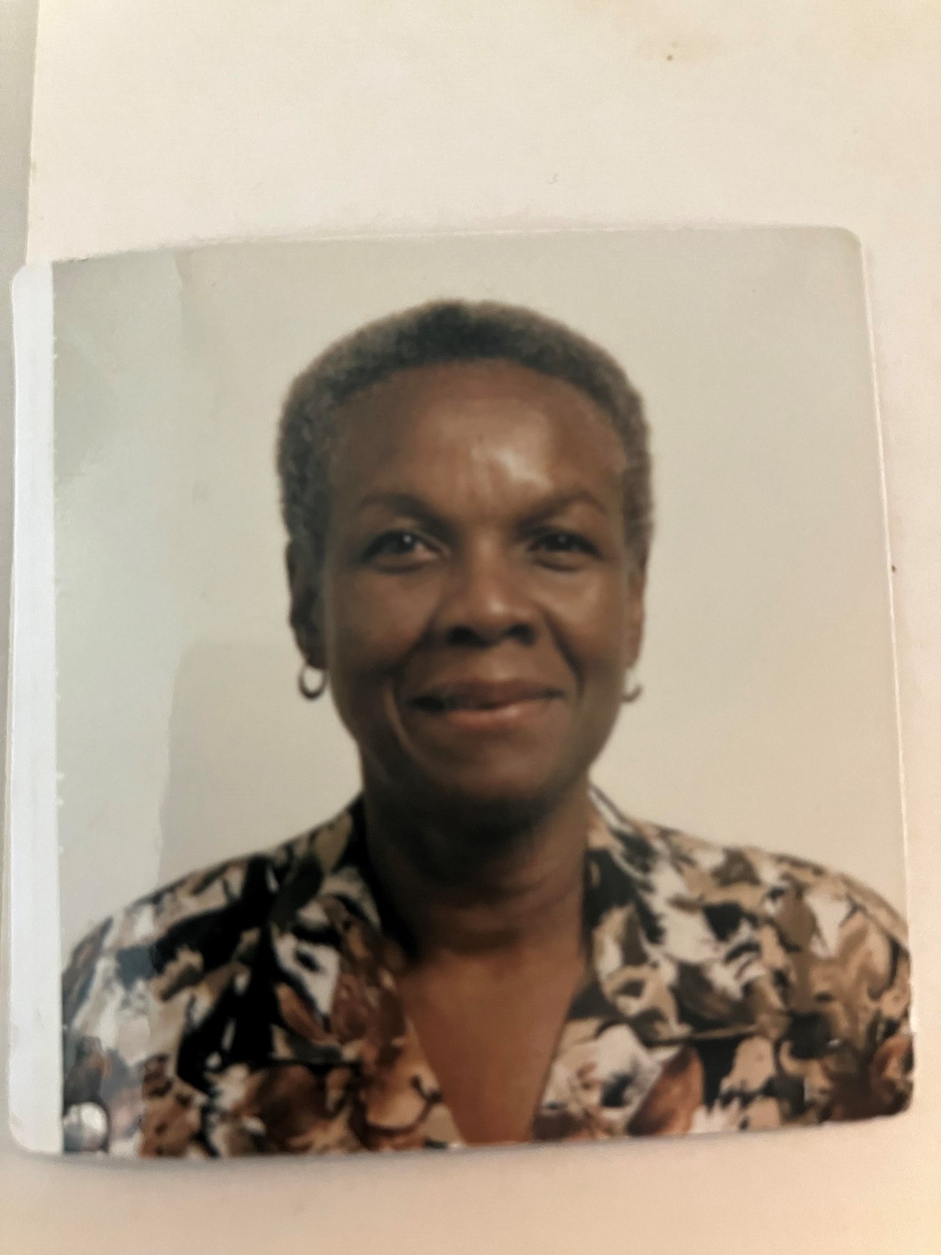 Obituary of Ena Idelle Sandiford