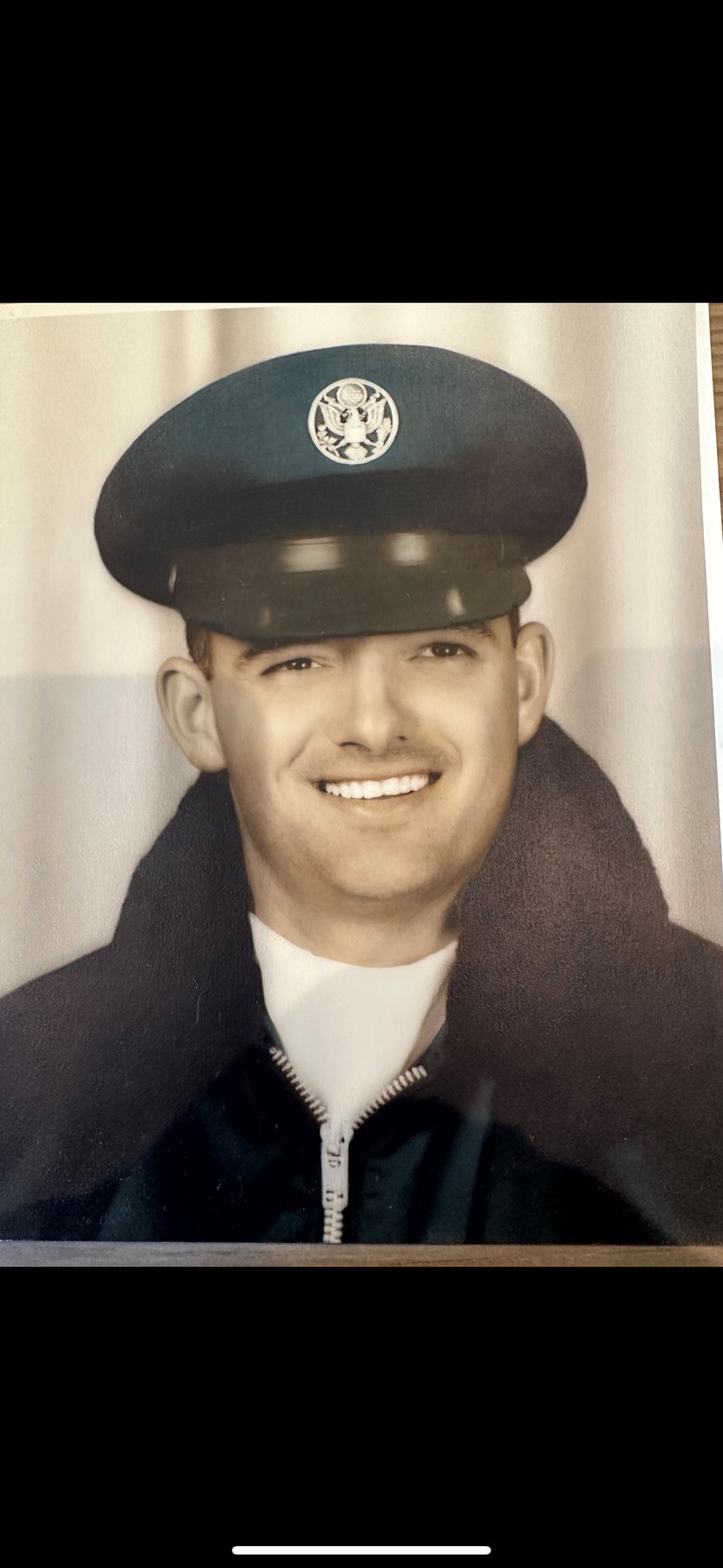 Obituario de Ernest Gene Mathis