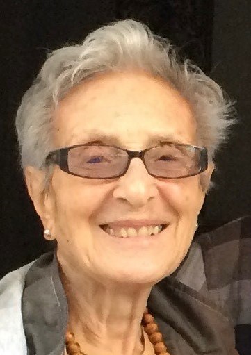 Obituary of Maria Cecilia Tavares Lopes