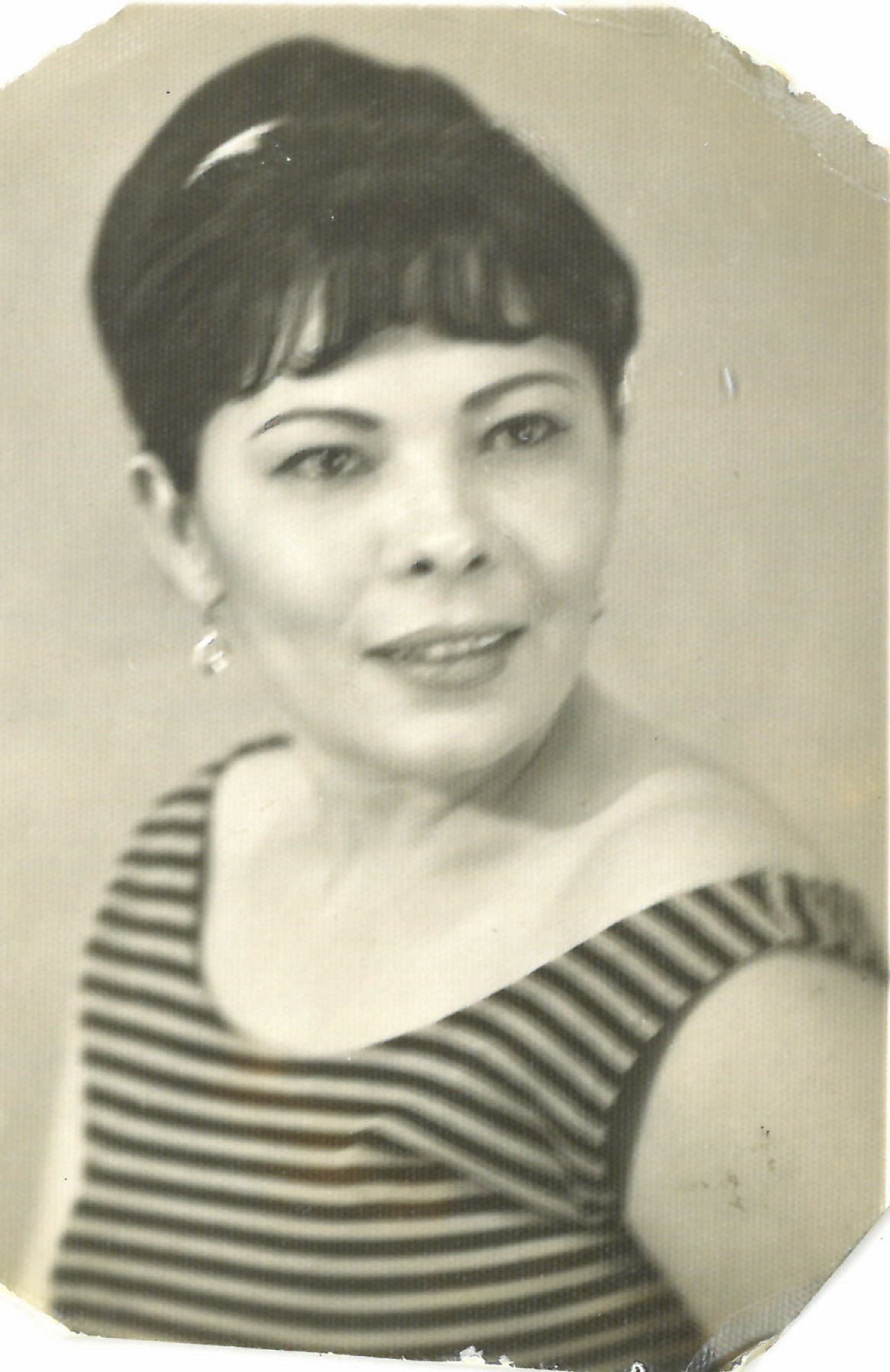Obituary of Carmen Ramos