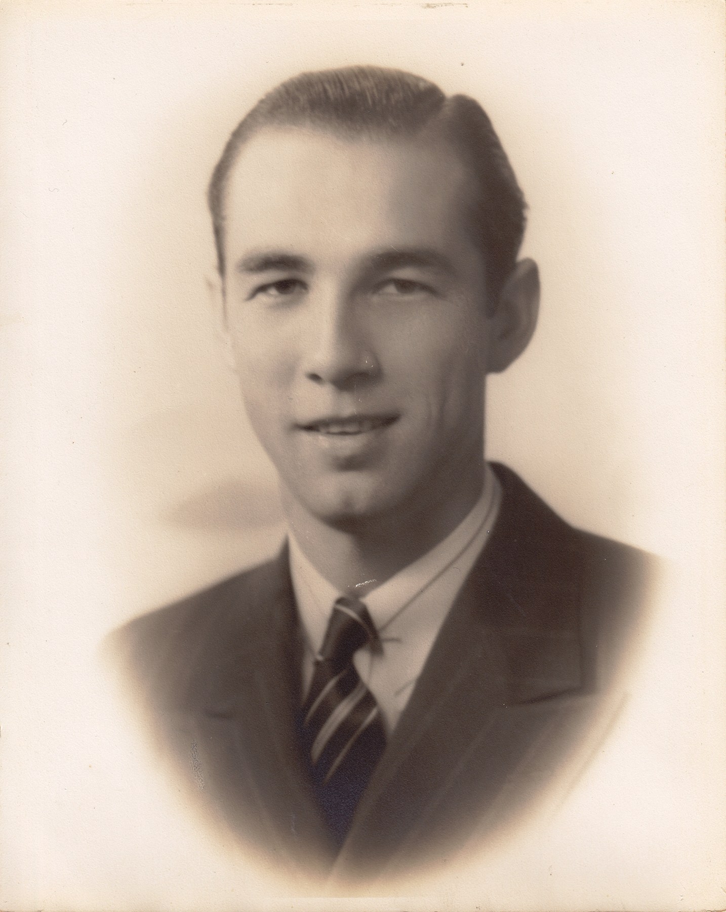 Obituary of Andrew E Buntyn