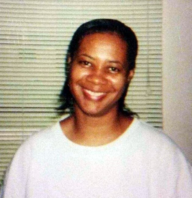 Obituary of Carolyn Defrae White