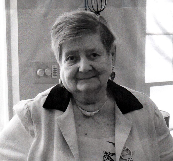 Obituary of Gloria Hilda Sewell