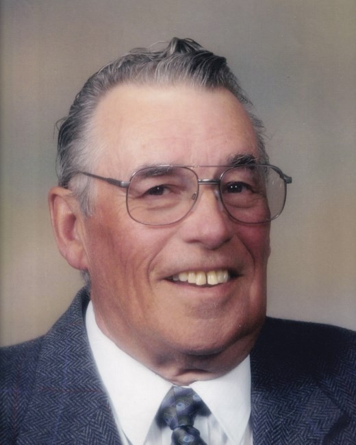 Obituario de William Douglas Pearce