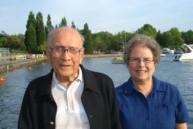 Obituary of Robert H. Gray