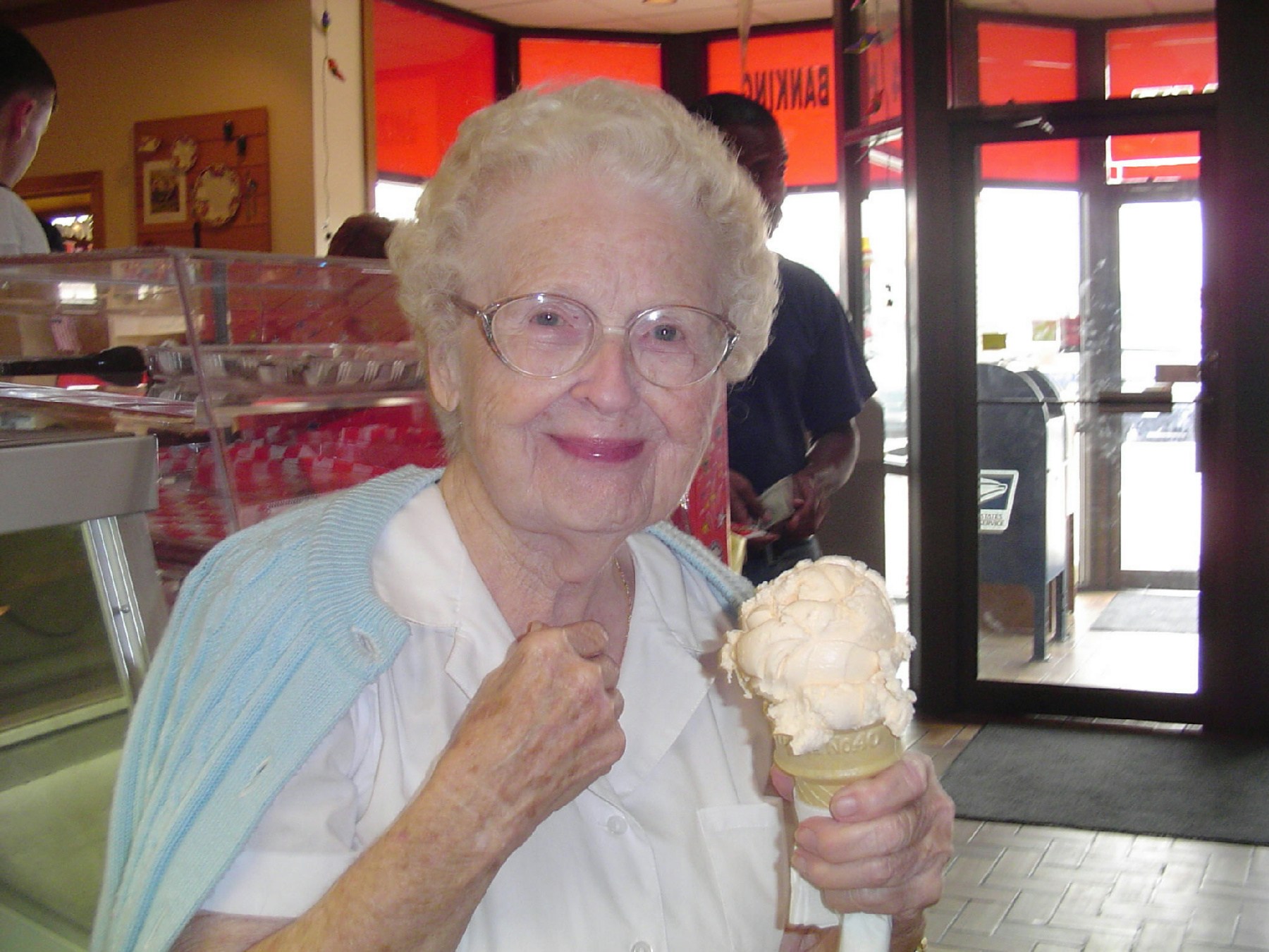 Obituary of Eugenia Hughes