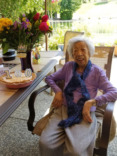 Obituary of Helen Fong