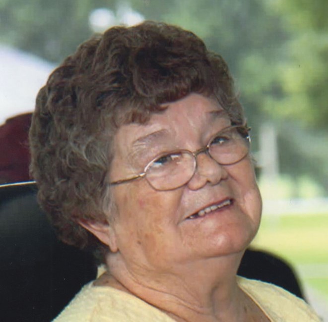 Obituary of Dezzie Derece Hood